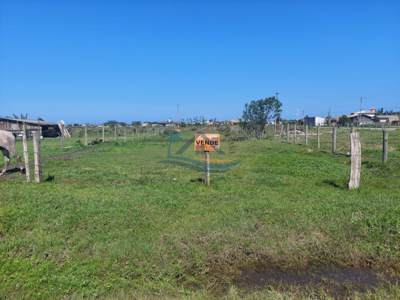Terreno a venda em Arroio do Sal.