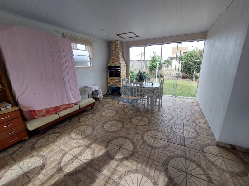 Casa a venda em Arroio do Sal.