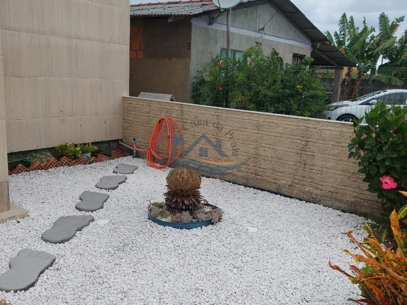 Casa a venda em Arroio do Sal.