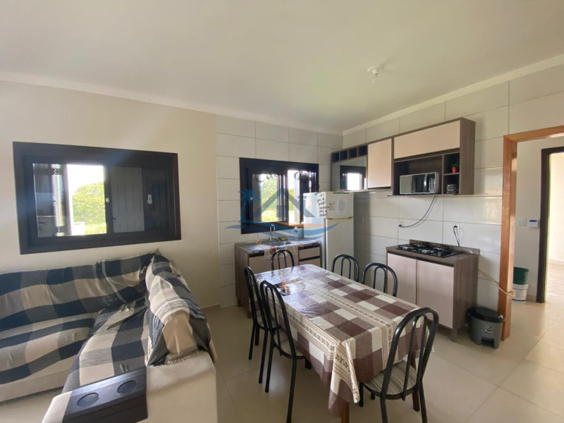 Casa a venda em Arroio do Sal.