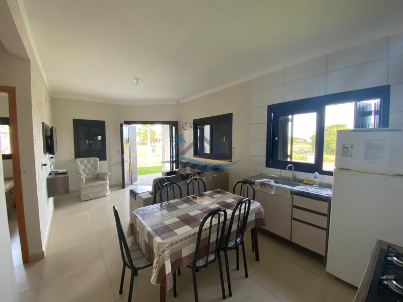 Casa a venda em Arroio do Sal.