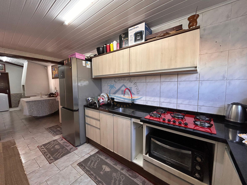 Casa a venda em Arroio do Sal.