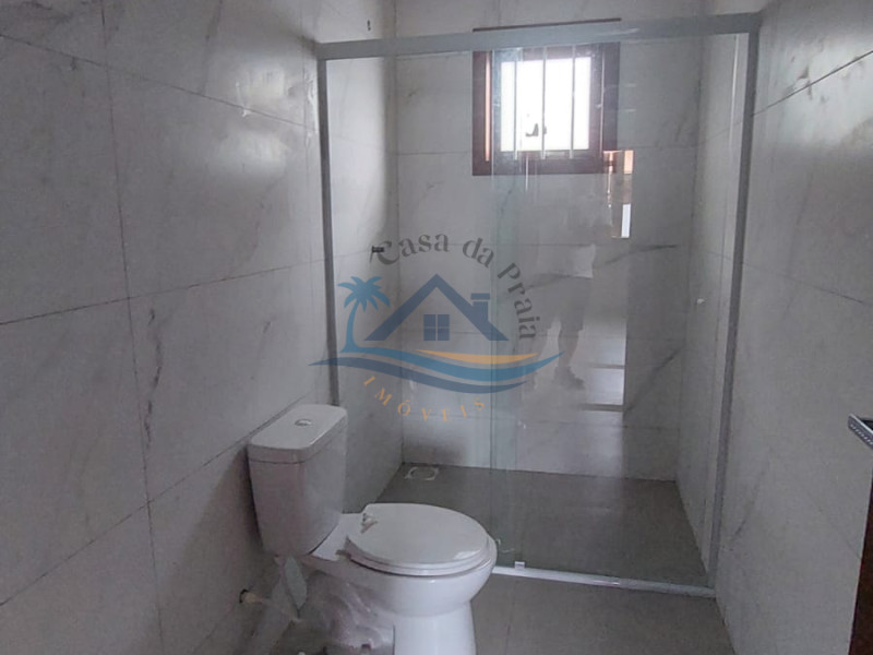 Casa a venda em Arroio do Sal.