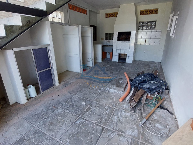 Casa a venda em Arroio do Sal.