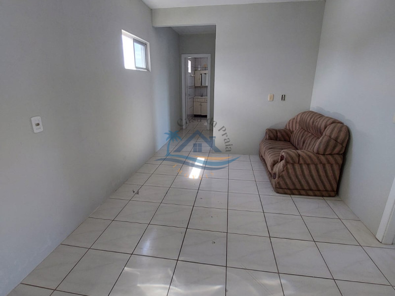 Casa a venda em Arroio do Sal.