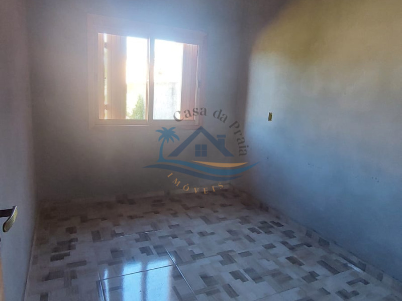 Casa a venda em Arroio do Sal.