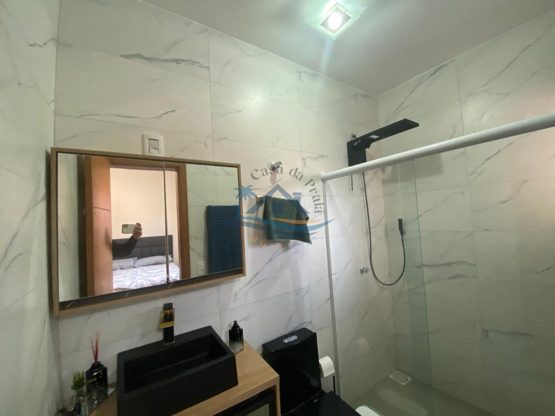 Casa a venda com piscina em Arroio do Sal.